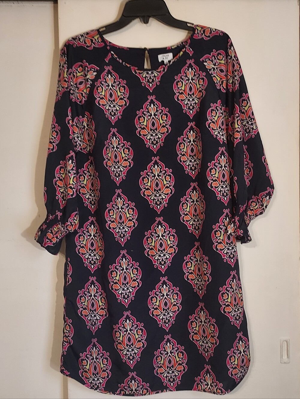 Crown & Ivy Navy Pink Orange Medallion Shift Dress Size 10